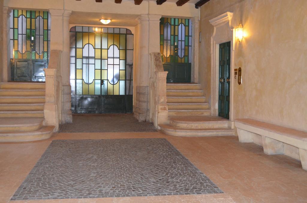 Apartamento Palazzo Tiolo Verona Exterior foto
